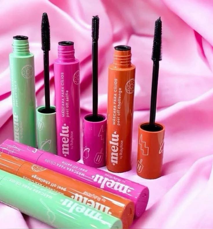 Produto: RÍMEL RUBY ROSE HB-515/517