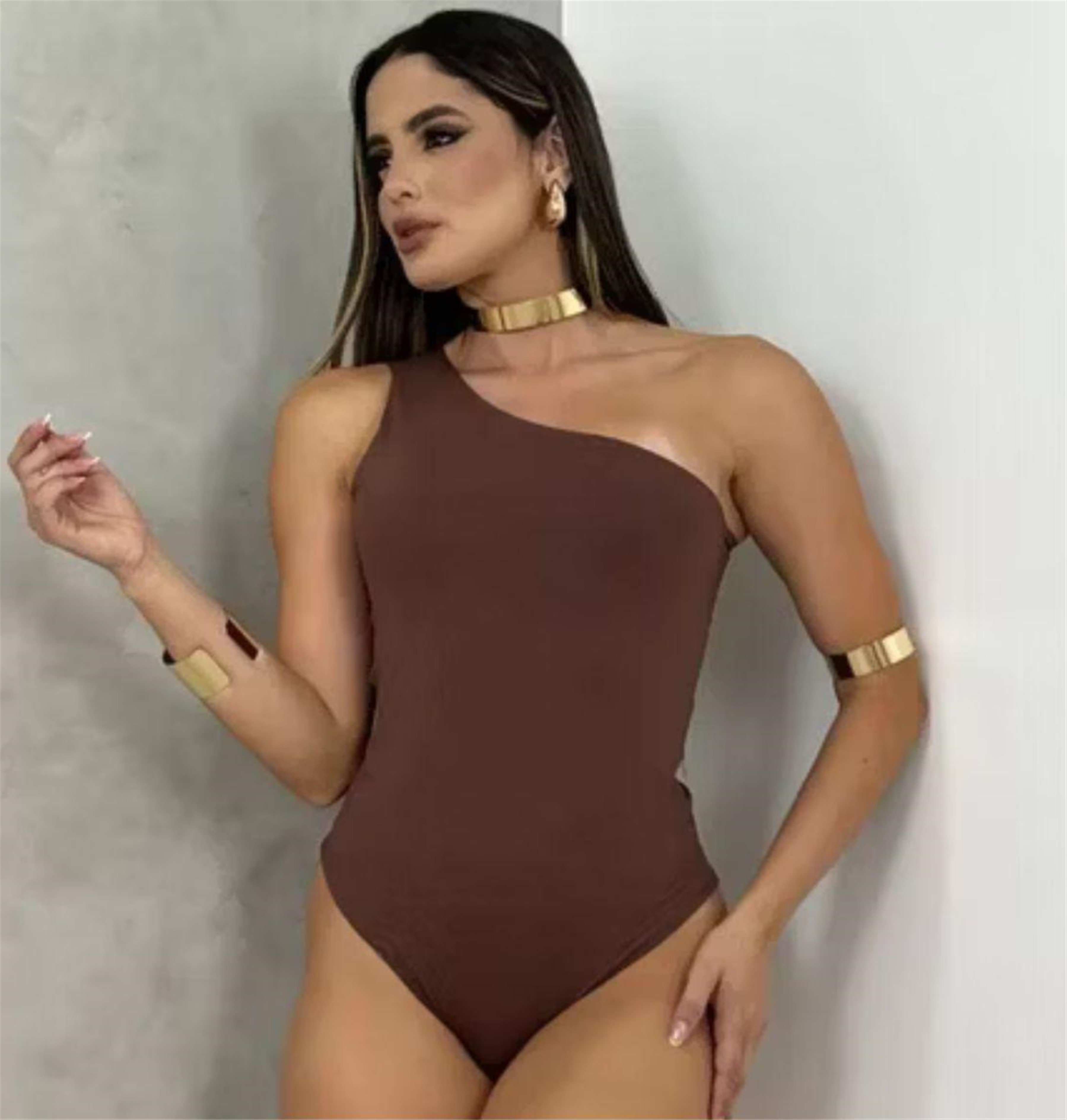 Produto: BODY KARINA MULA MANCA